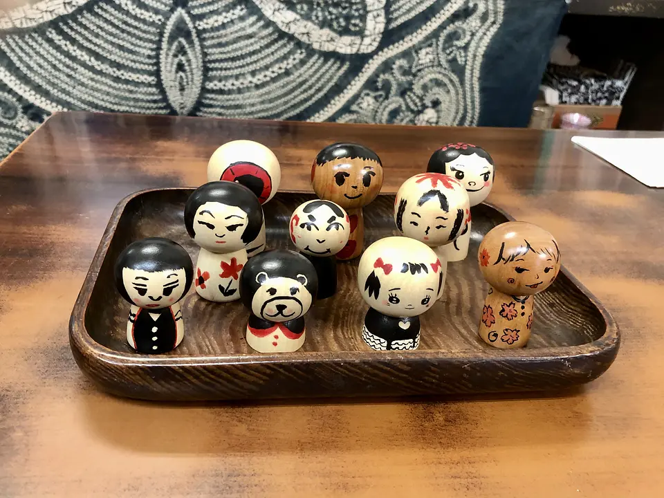 秋保工芸の里「伝統こけし玩愚庵こけし屋」
